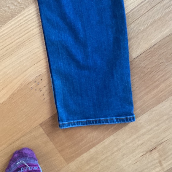 Men’s ridge cut jeans, 32–30- some wear from work, please see photos - Picture 9 of 11